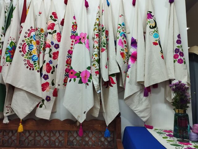 سوزن دوزی؛ سوی چشم و نقش جان بر دل سپید پارچه