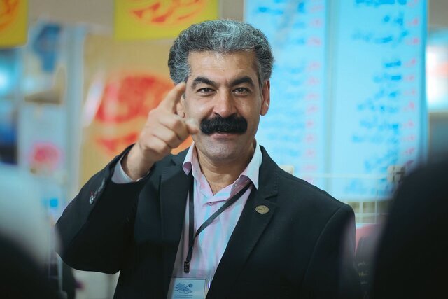 کتابفروشی‌ها شلوغ‌تر شد؟ - خبرآنلاین