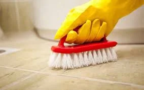 چگونه لکه های زرد کاشی دستشویی را از بین ببریم؟