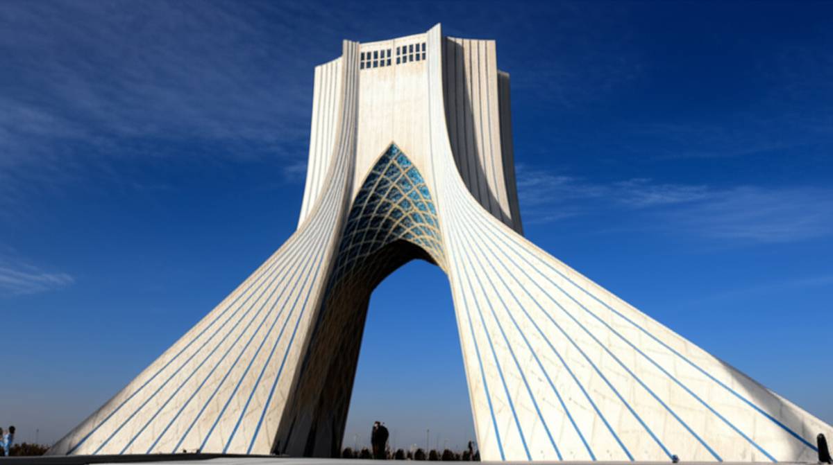 ساخت برج آزادی | تاریخچه، طراحی و حقایق ناگفته
